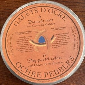 Galets D' Ocre / Set of 6 Pastel Pebbles